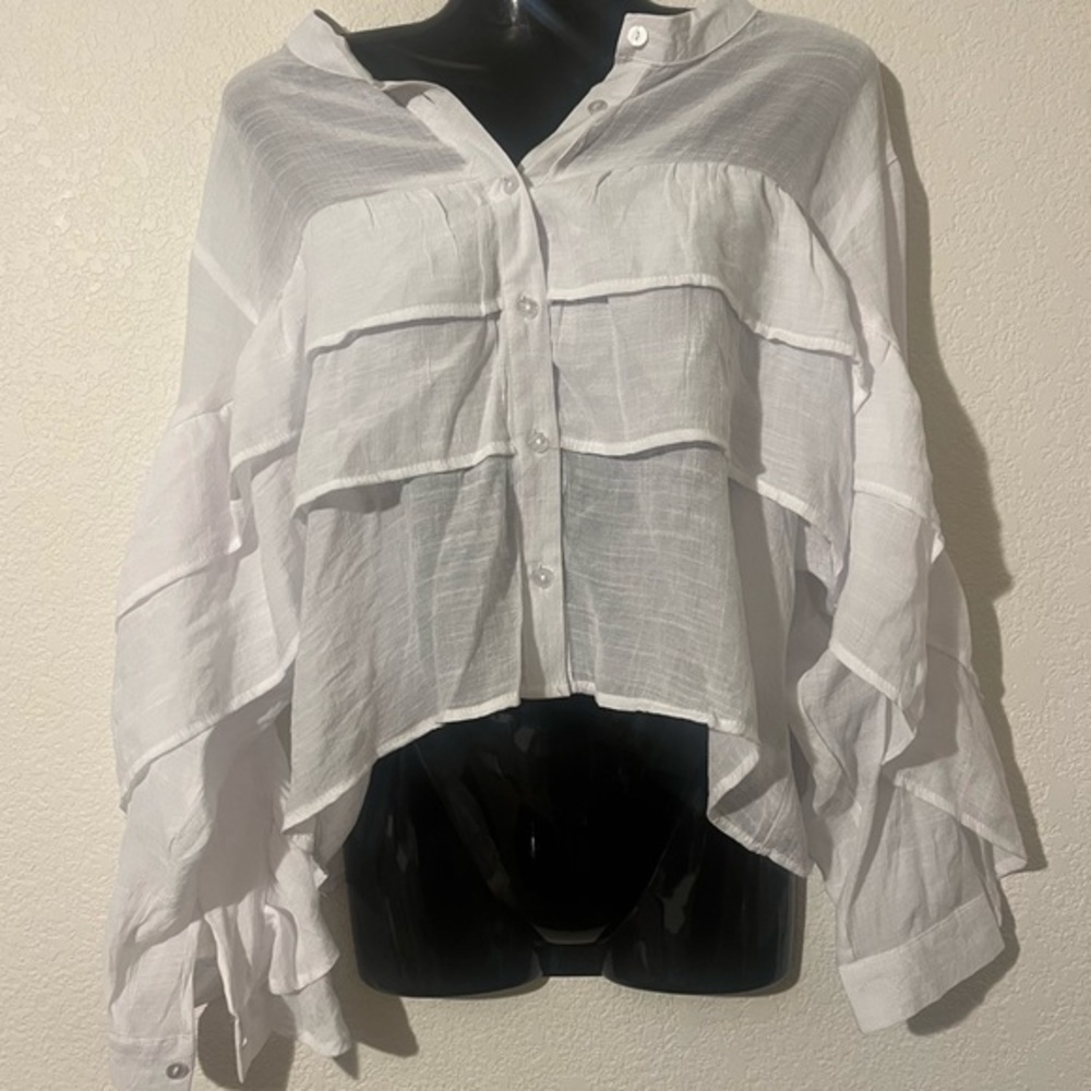 Beachy Button Up